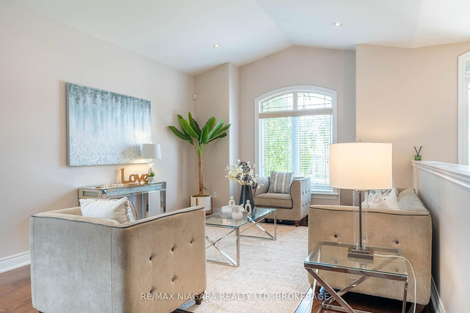 9148 Hendershot Boulevard • Niagara Falls, ON photo 12