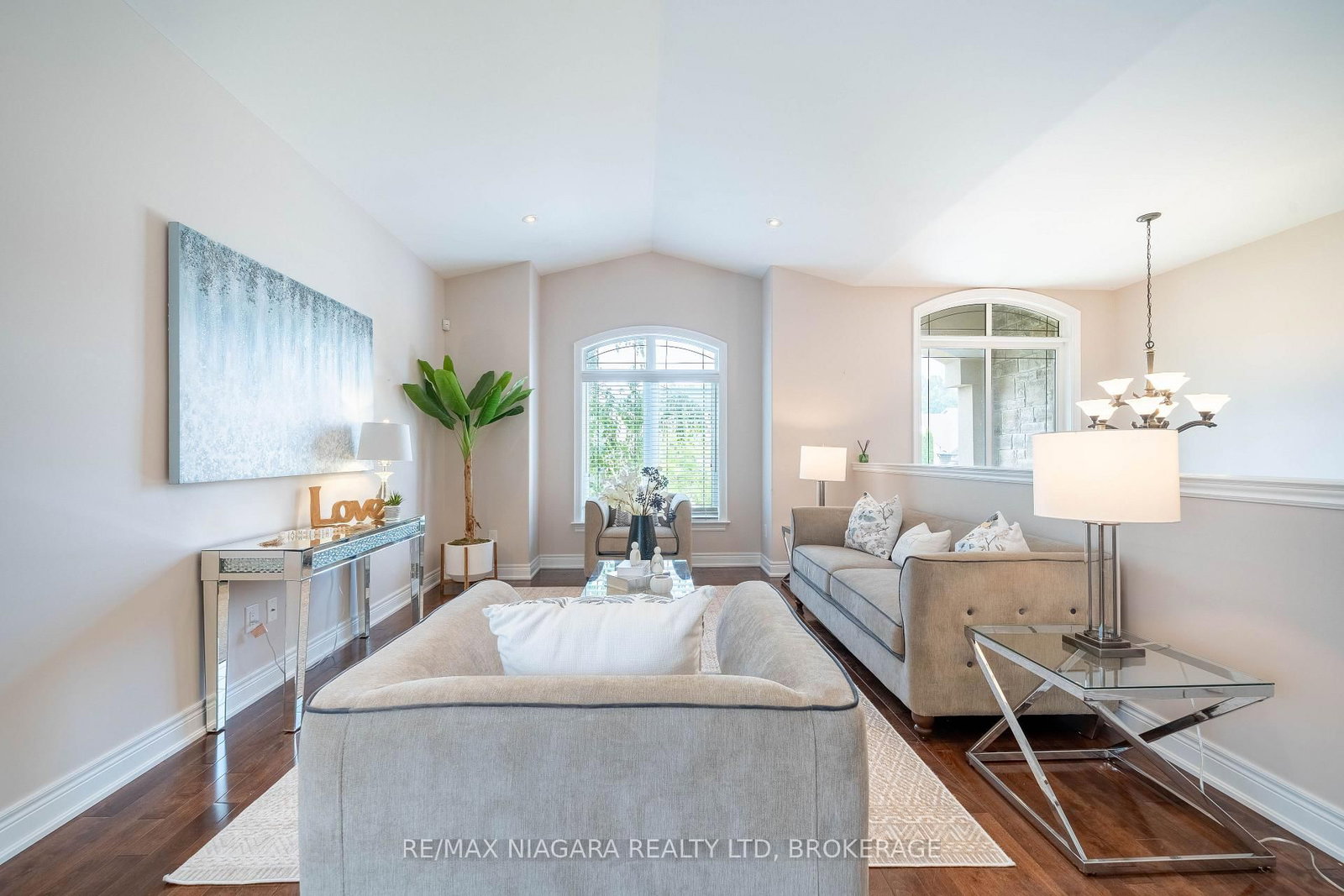 9148 Hendershot Boulevard • Niagara Falls, ON photo 14