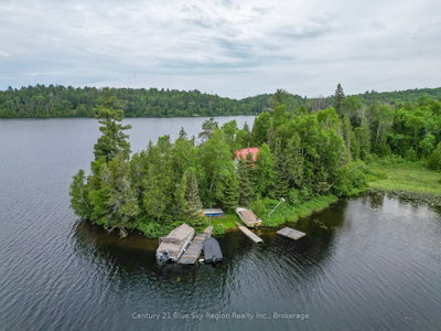 44 Island • Temagami, ON photo 5