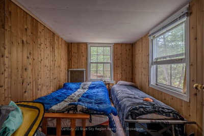 44 Island • Temagami, ON photo 8