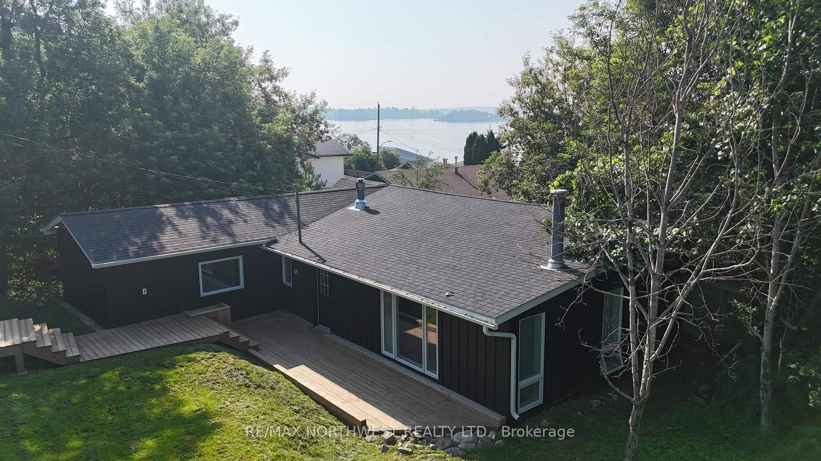 715 St Clair • Kenora, ON photo 38