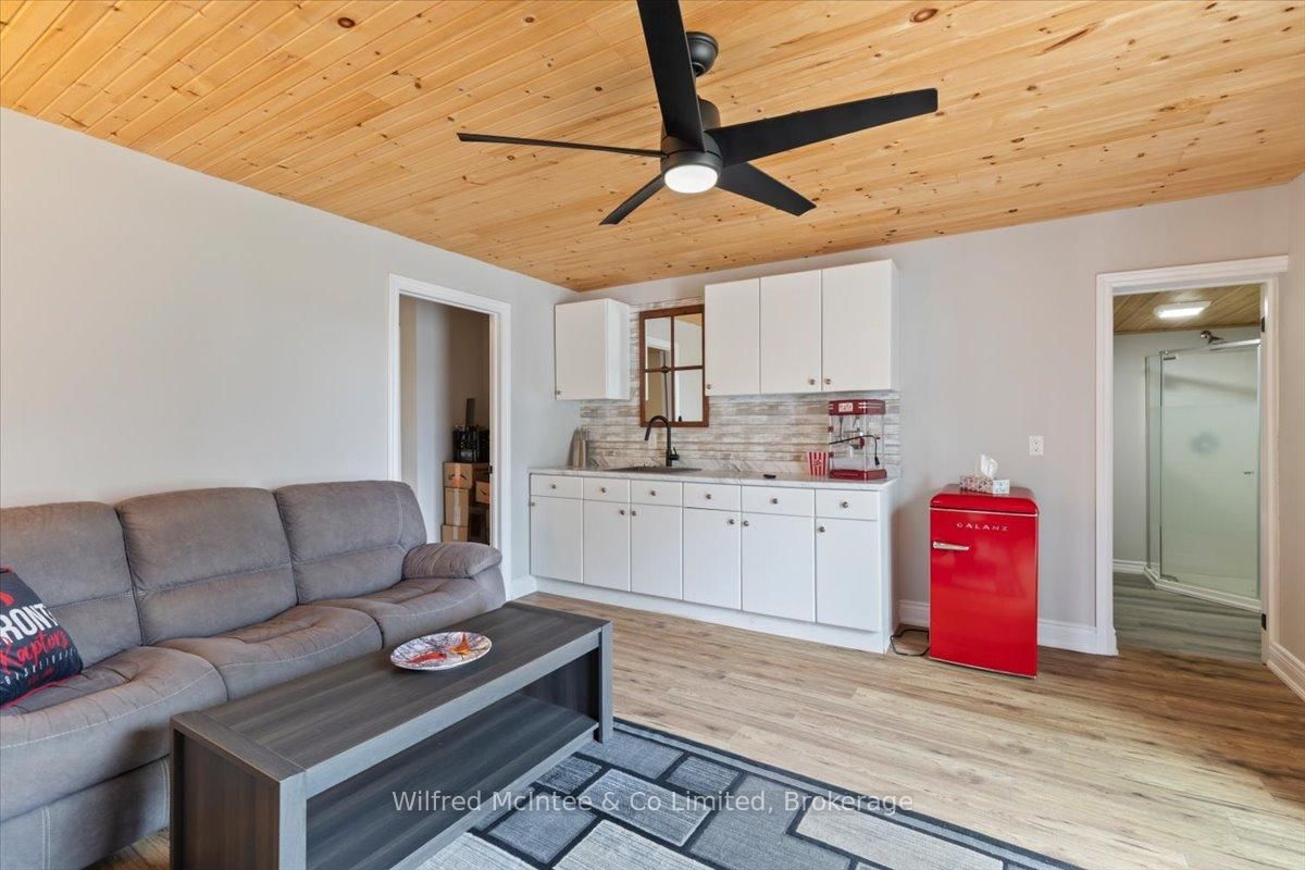 21571 Grey Road 16 • Georgian Bluffs, ON photo 32