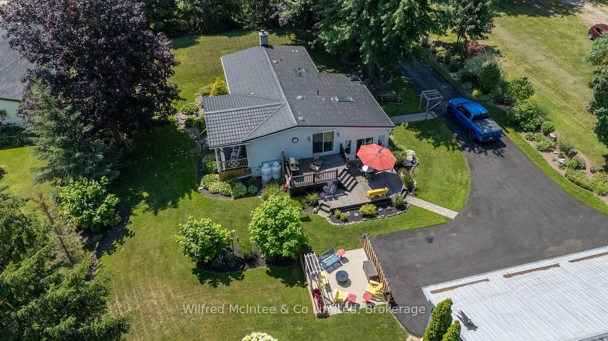 21571 Grey Road 16 • Georgian Bluffs, ON photo 46
