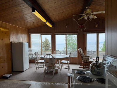 229 Lakeshore Road — photo 4