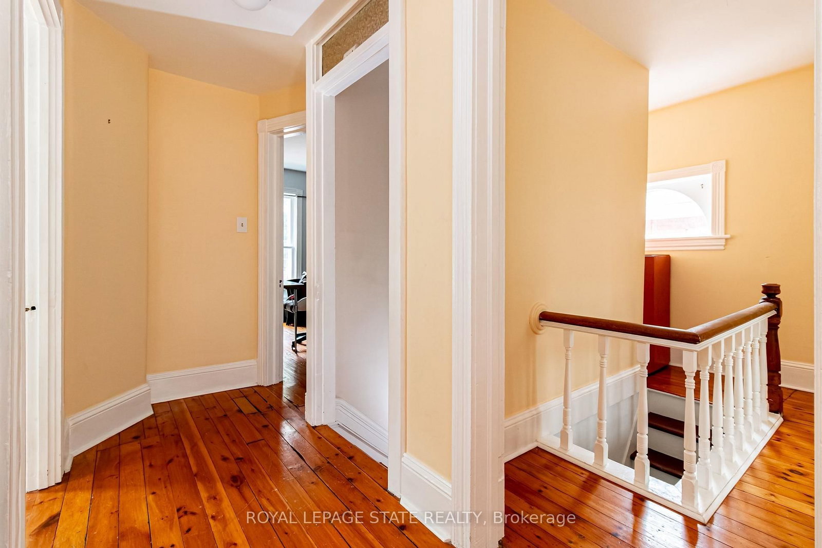 90 Victoria Street • Hamilton, ON photo 13