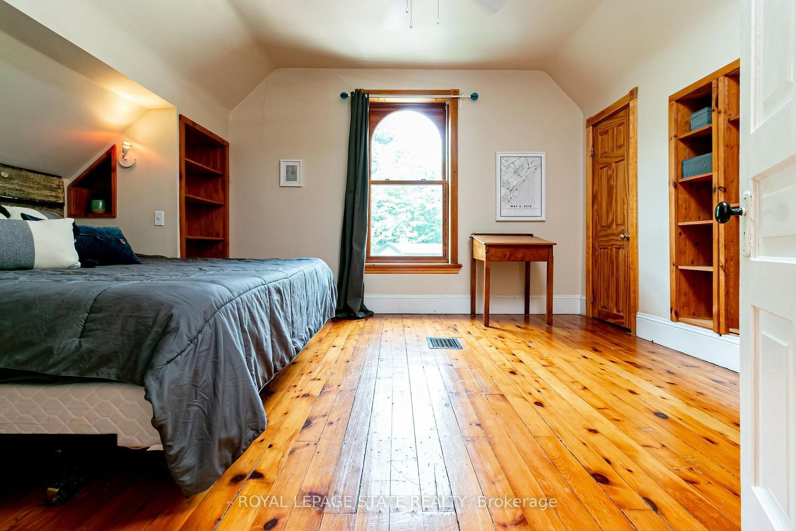 90 Victoria Street • Hamilton, ON photo 27