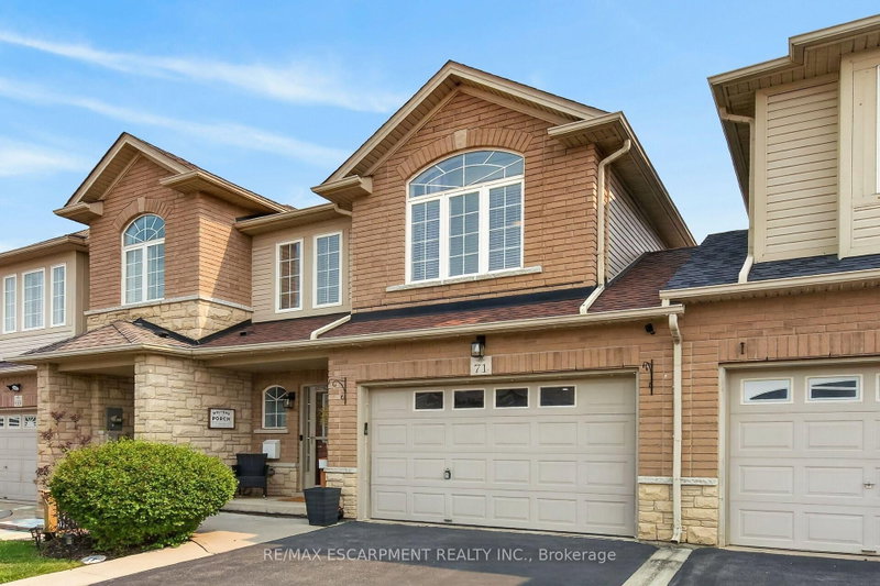 71 Cedarville Dr photo 2