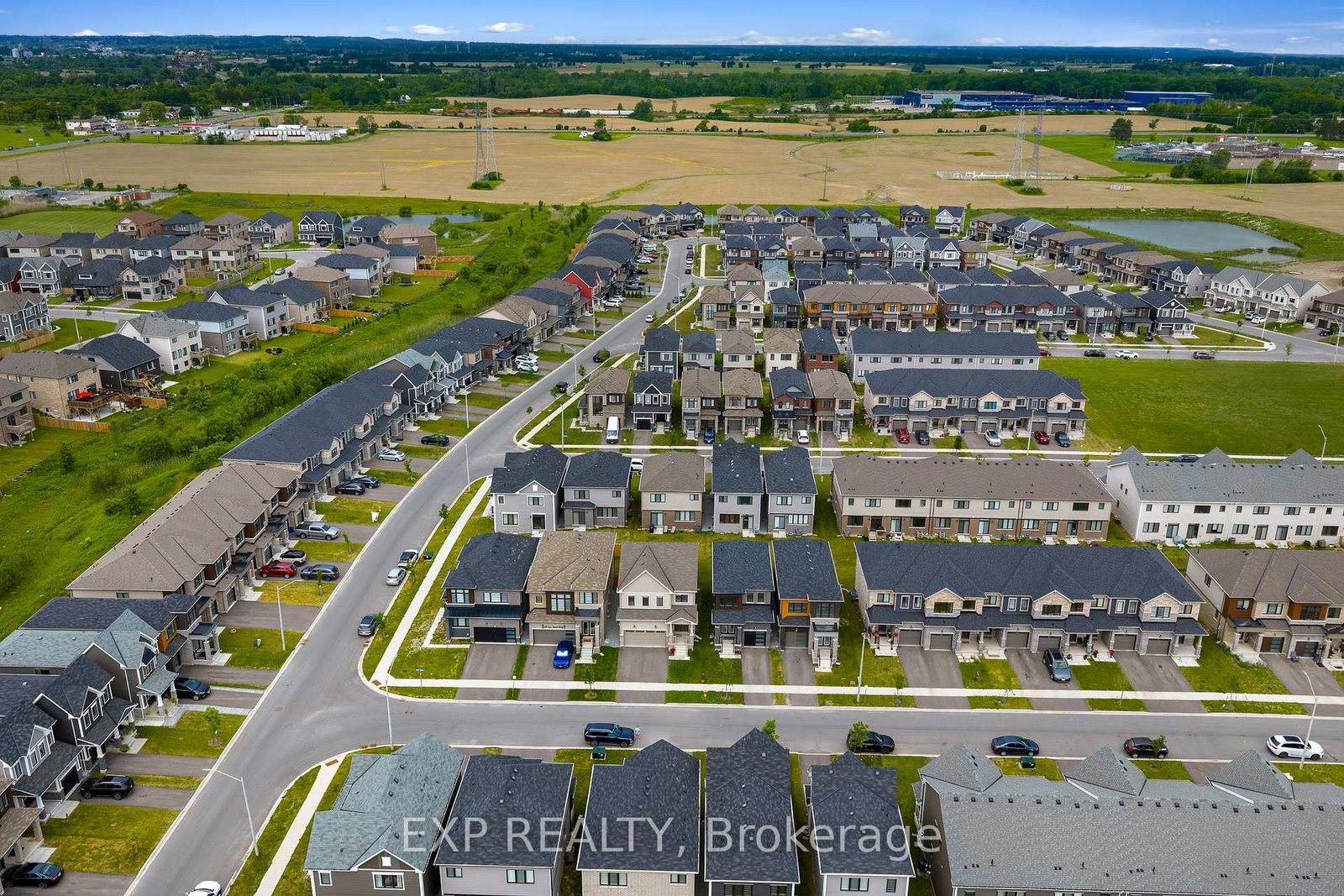 65 Ever Sweet Way • Thorold, ON photo 3