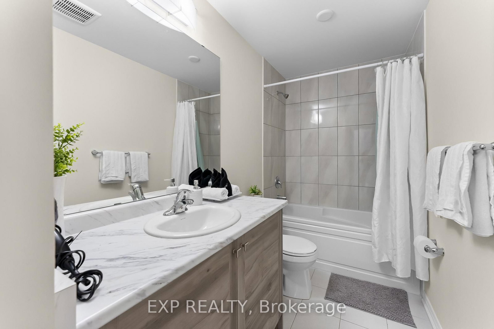 65 Ever Sweet Way • Thorold, ON photo 36