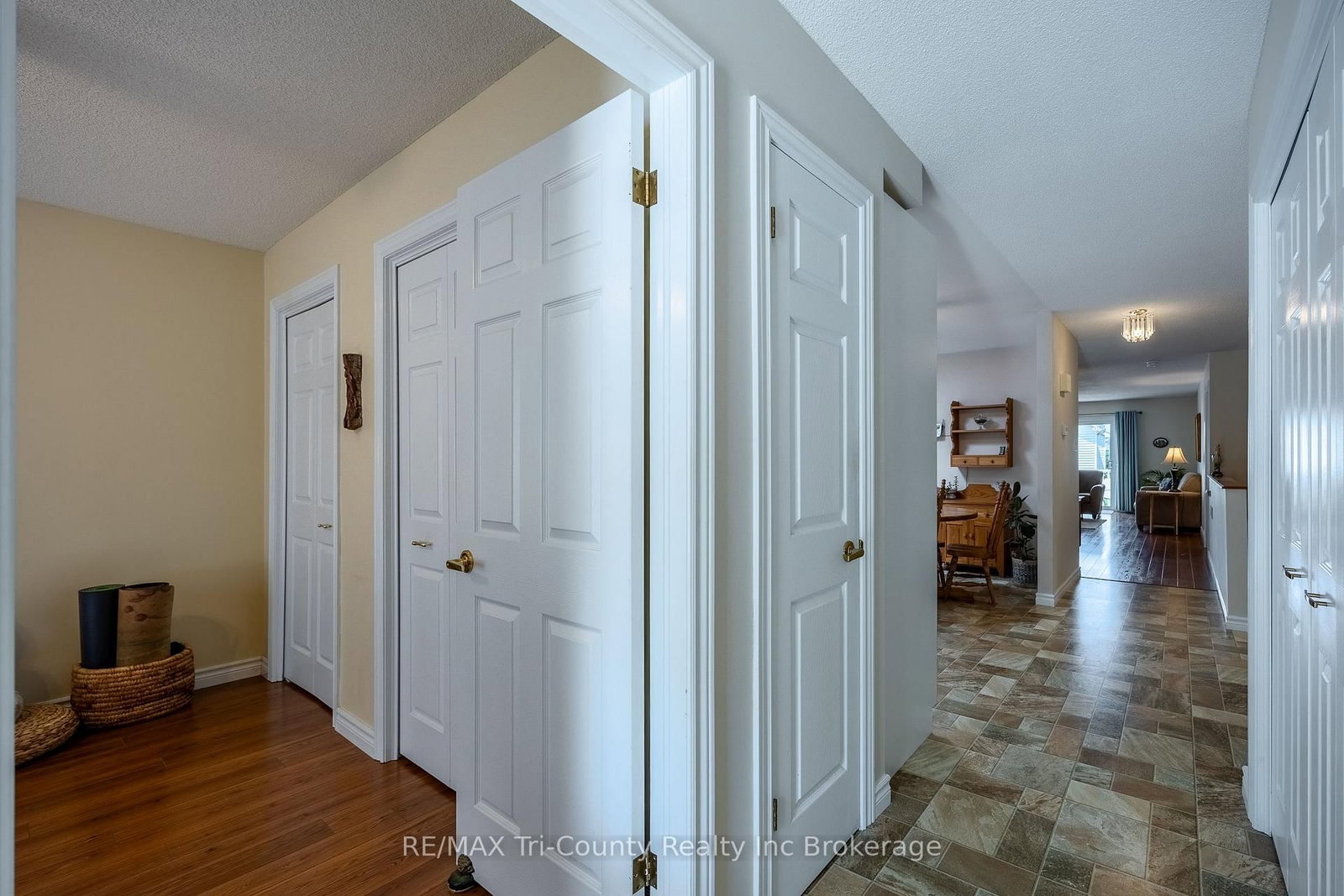 10 McDonald Court • Tillsonburg, ON photo 11