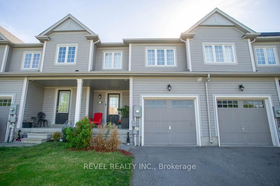 153 English Lane • Brantford, ON photo 1