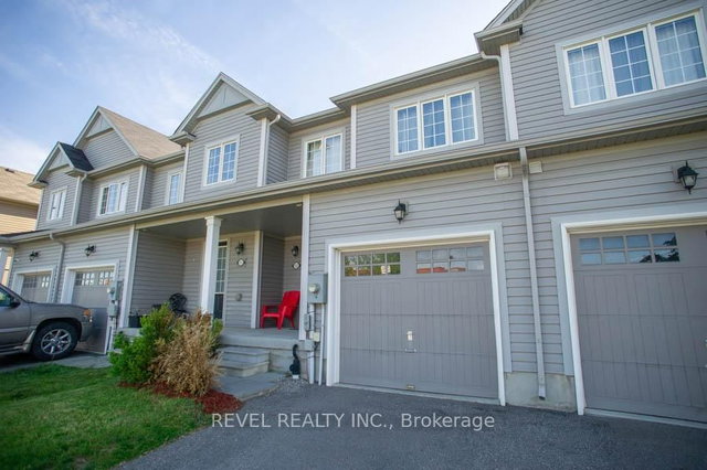 153 English Lane