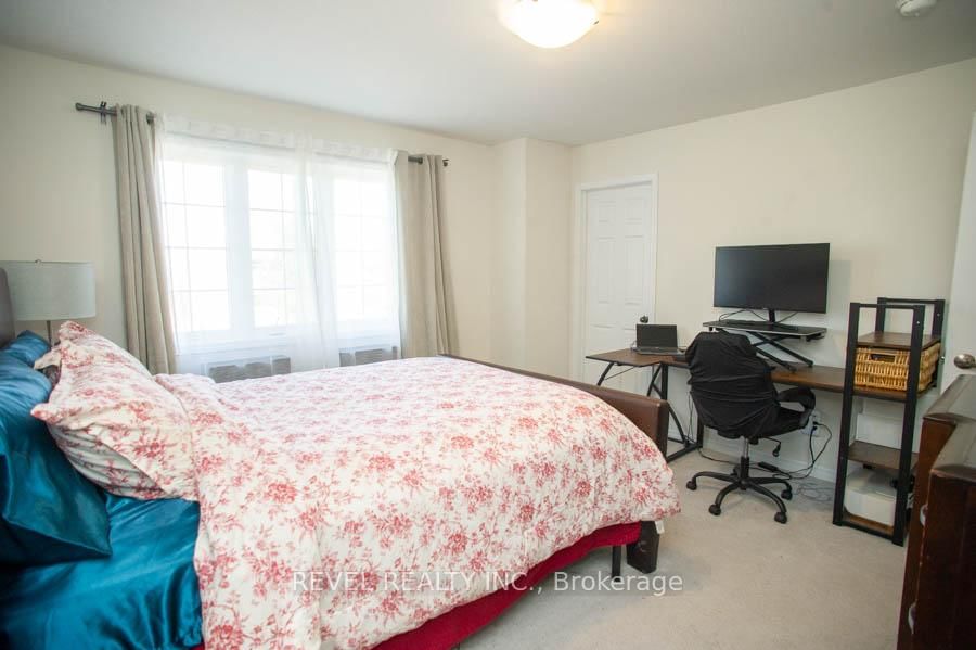 153 English Lane • Brantford, ON photo 20
