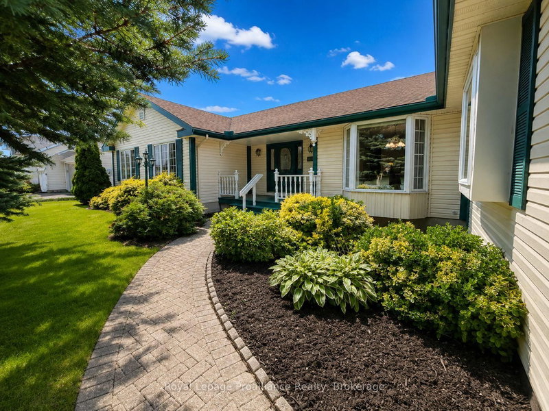 88 Westwind Crescent