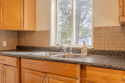 18 Pollard Avenue • North Bay, ON photo 5