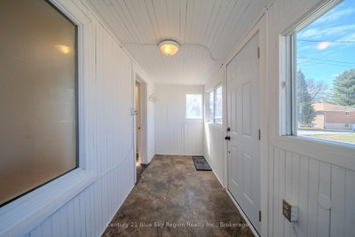 18 Pollard Avenue • North Bay, ON photo 9
