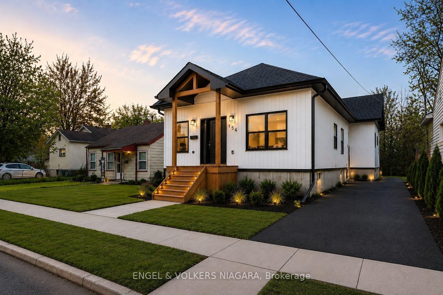 154 Roosevelt Avenue • Welland, ON photo 2
