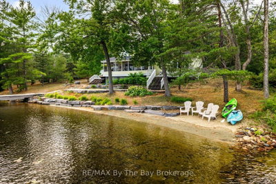 13322 Georgian Bay Shore