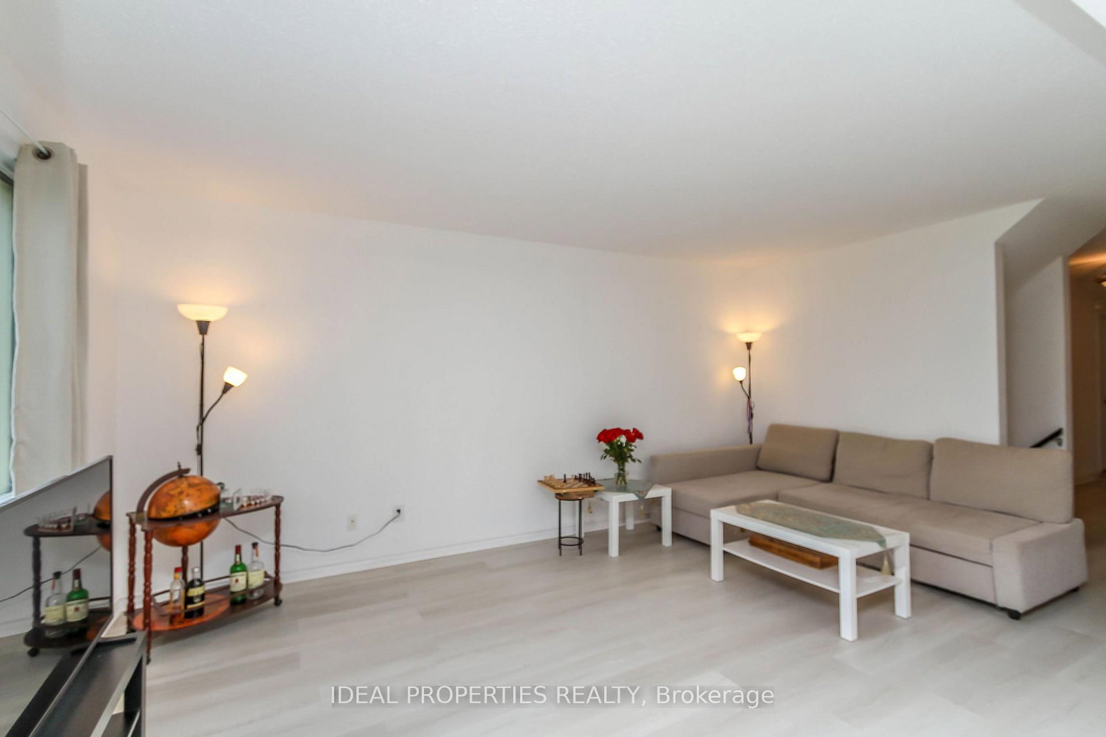 2415 Southvale Crescent • #26 • Ottawa, ON photo 8