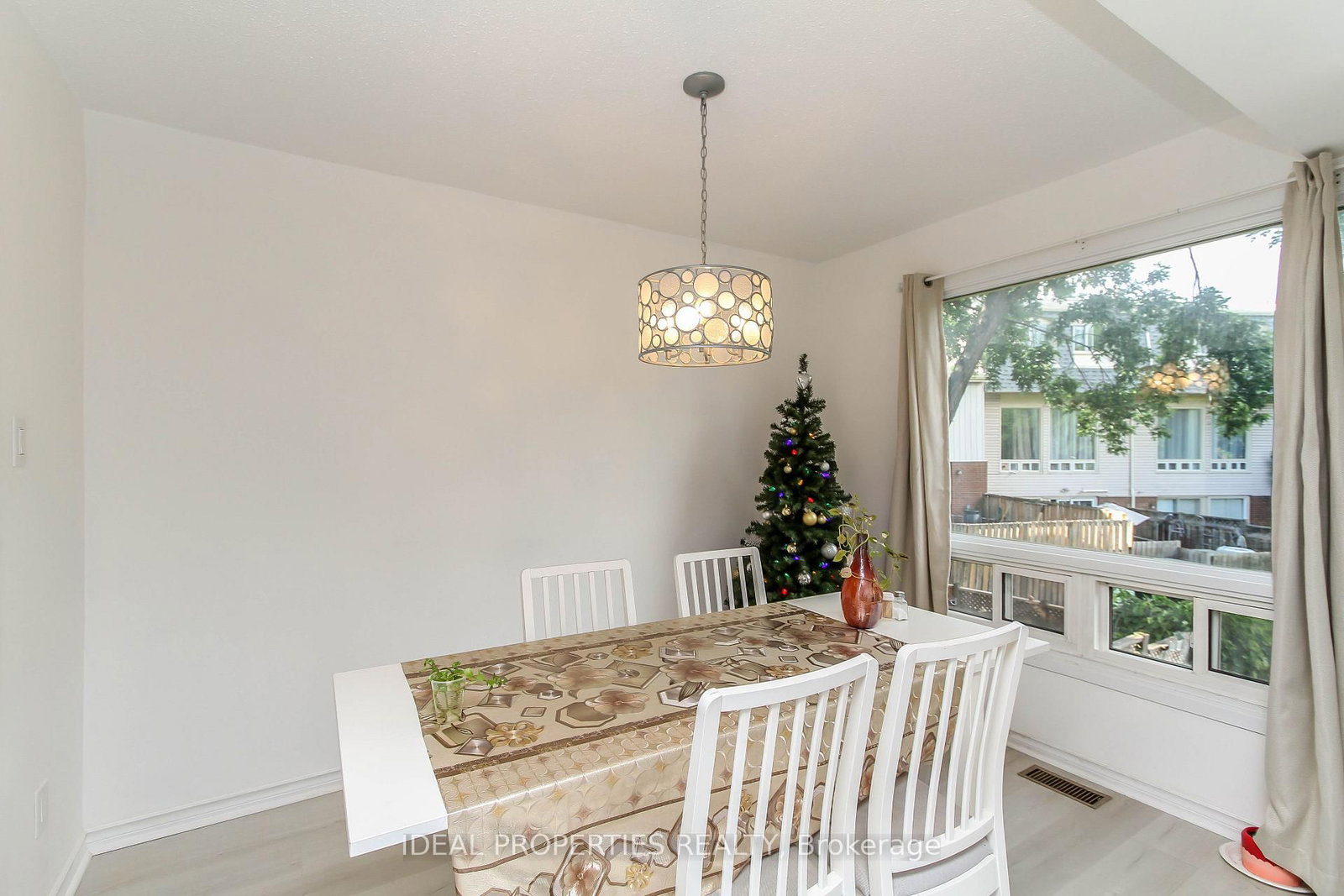 2415 Southvale Crescent • #26 • Ottawa, ON photo 9
