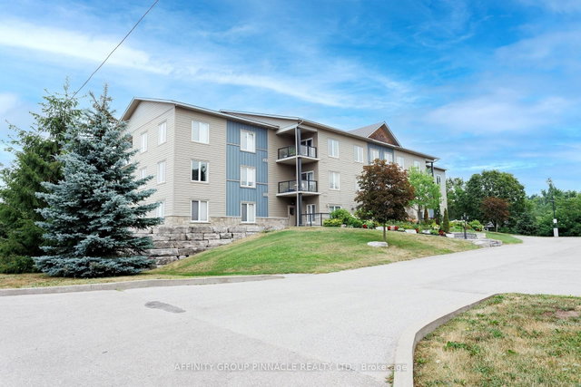 105 - 94 Francis Street W