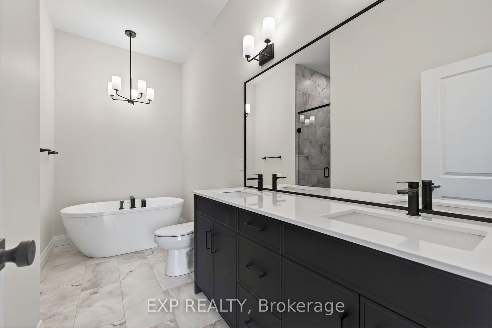 24 Dearing Drive • South Huron, ON photo 20