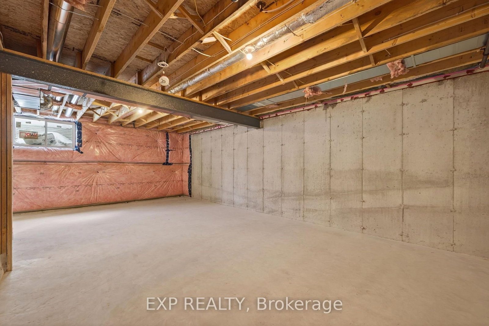 24 Dearing Drive • South Huron, ON photo 23
