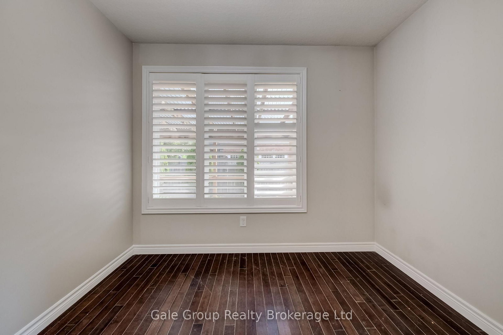 151 Norwich Avenue • Woodstock, ON photo 34