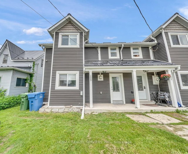 123 Main Street W