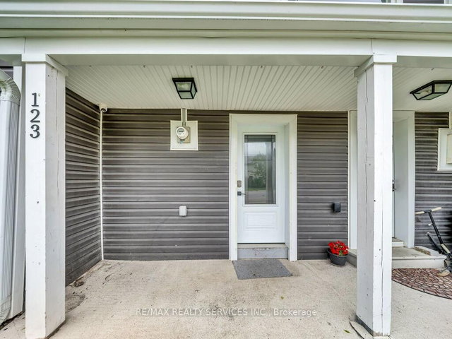 123 Main Street W