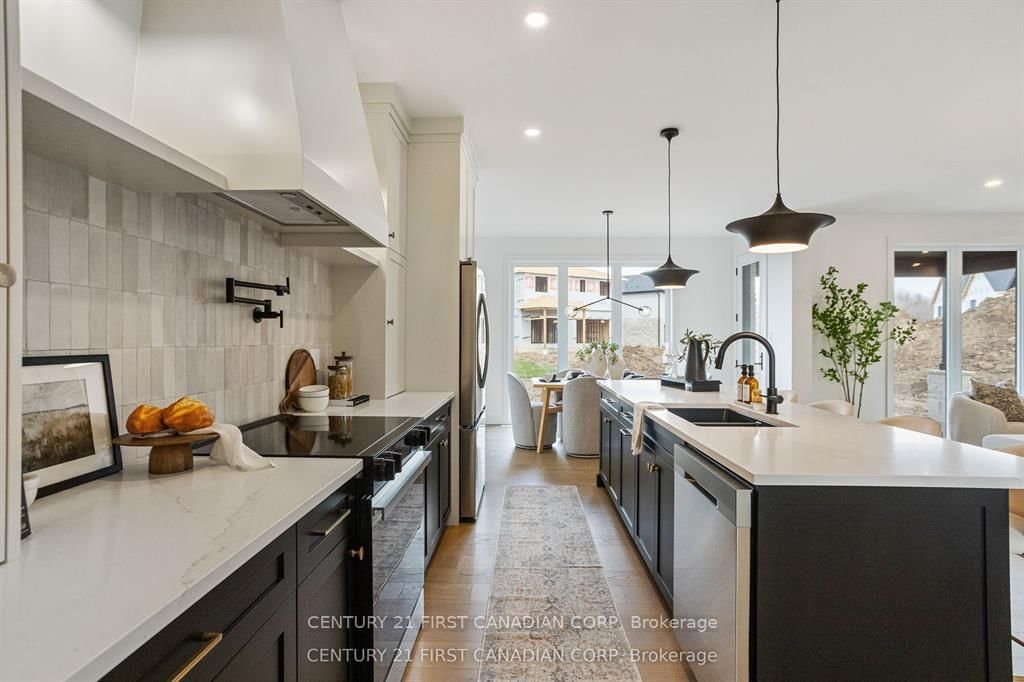 Lot 104 DARWIN Crescent • London South, ON photo 9