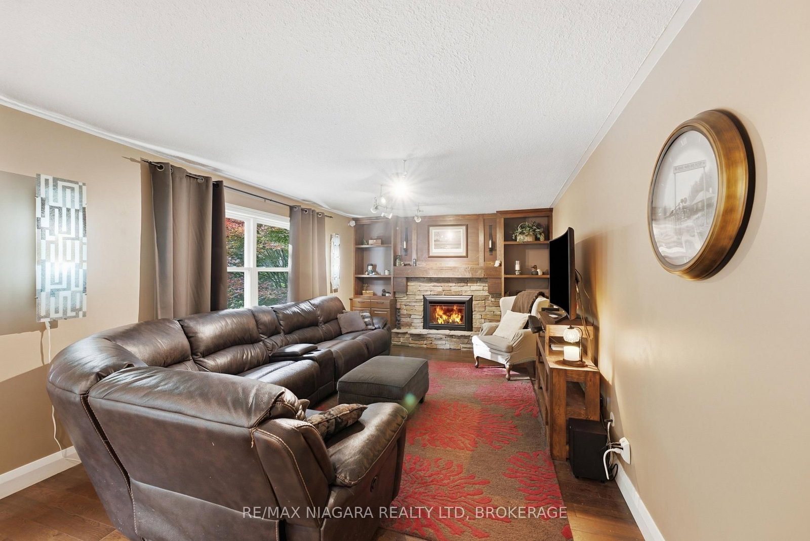 9 Beechnut Court • Pelham, ON photo 13