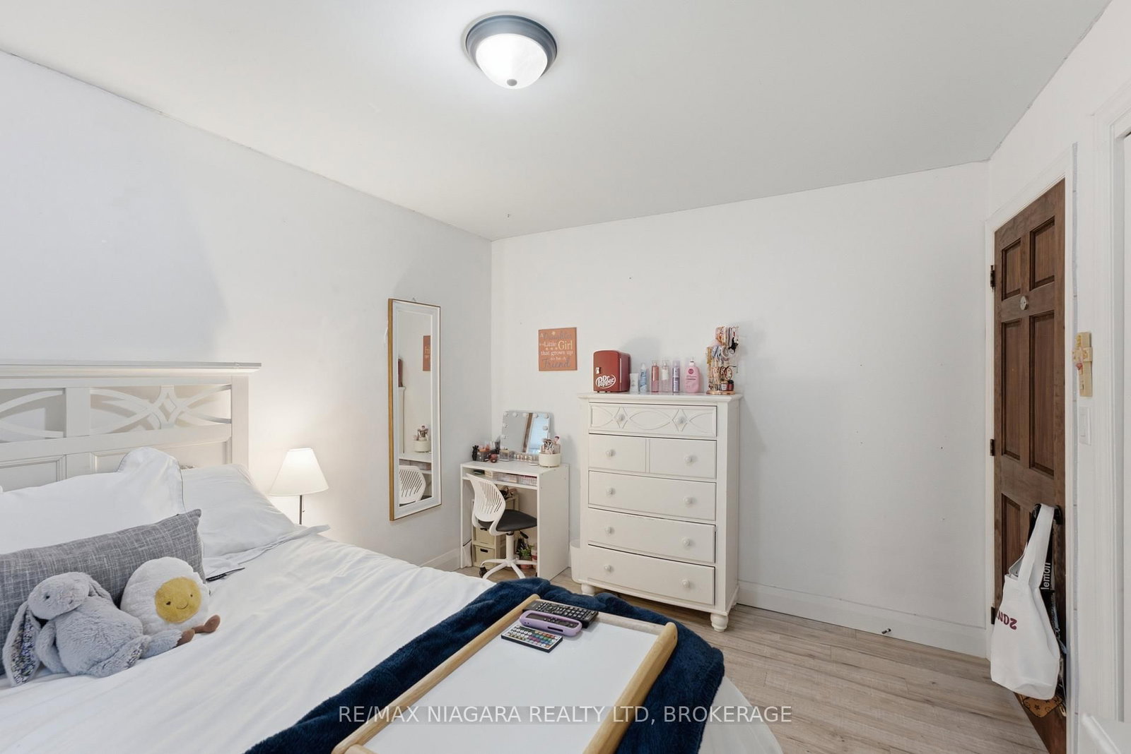 9 Beechnut Court • Pelham, ON photo 25