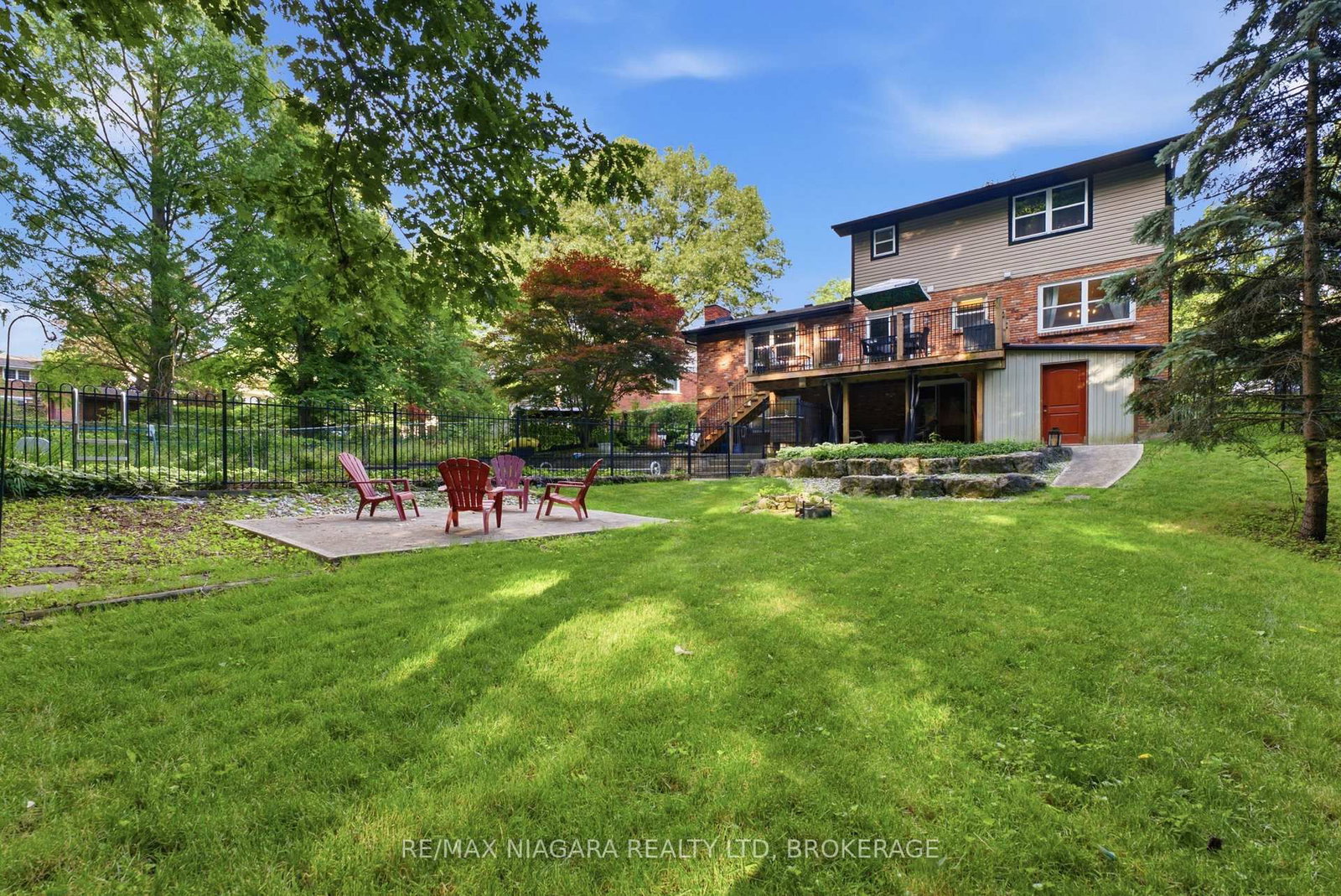 9 Beechnut Court • Pelham, ON photo 42