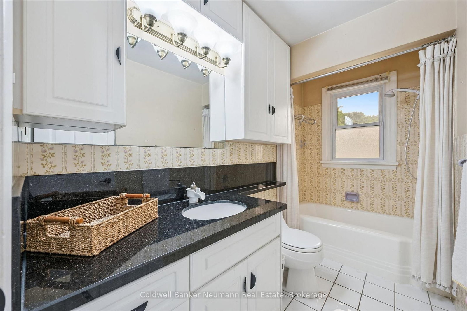 195 Victoria Road N • Guelph, ON photo 24