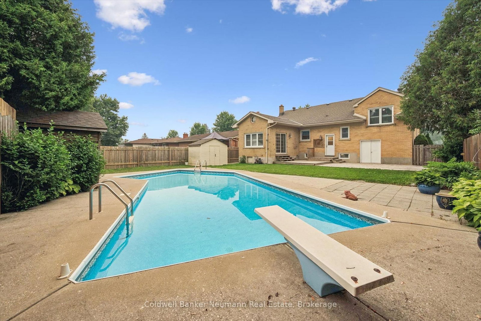 195 Victoria Road N • Guelph, ON photo 42