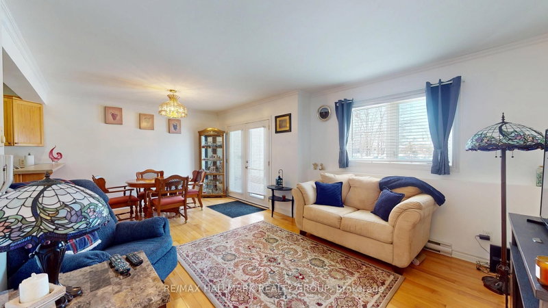 1102 - 237 Oak Street W