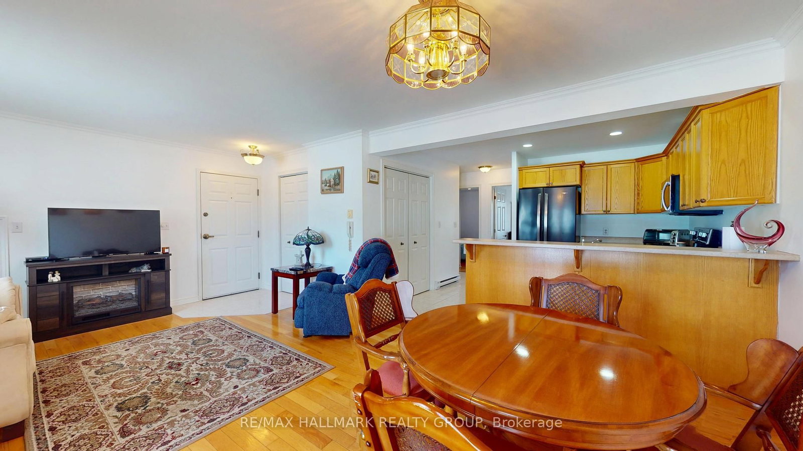 237 Oak Street W • #1102 • Gananoque, ON photo 4