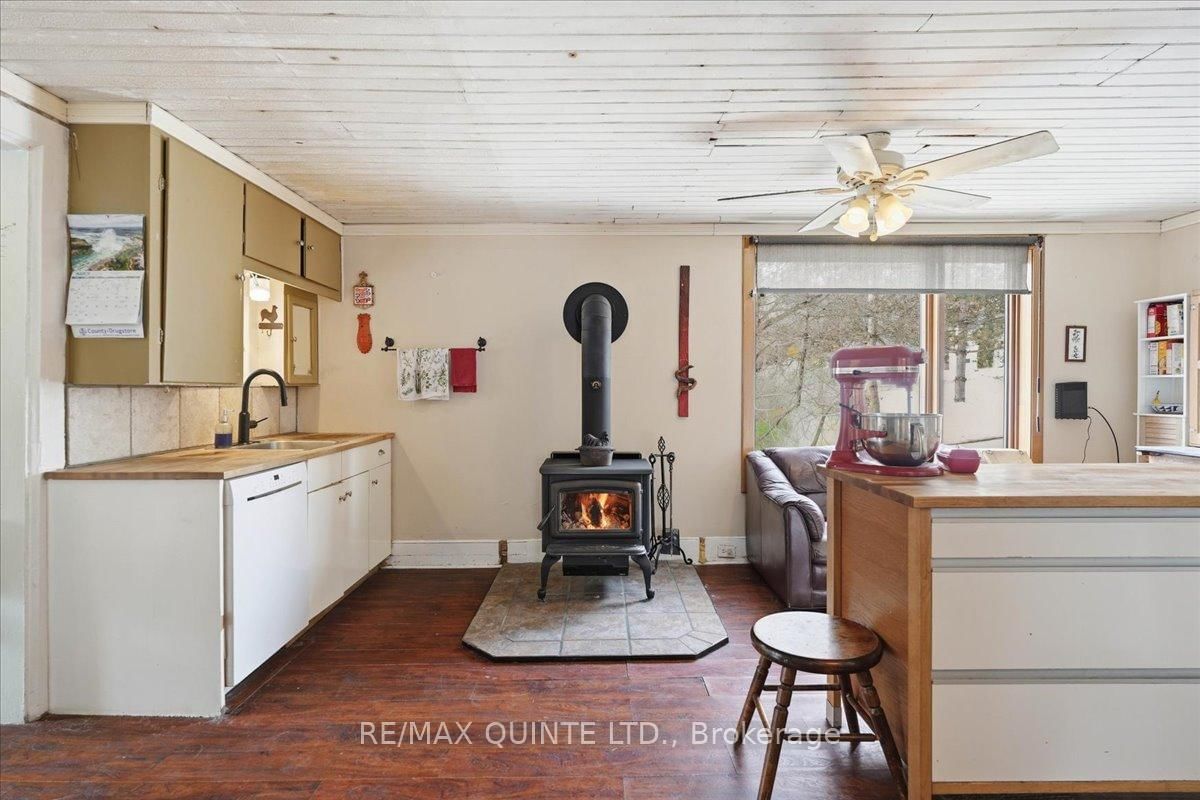 163 Main Street • Prince Edward County, ON photo 12
