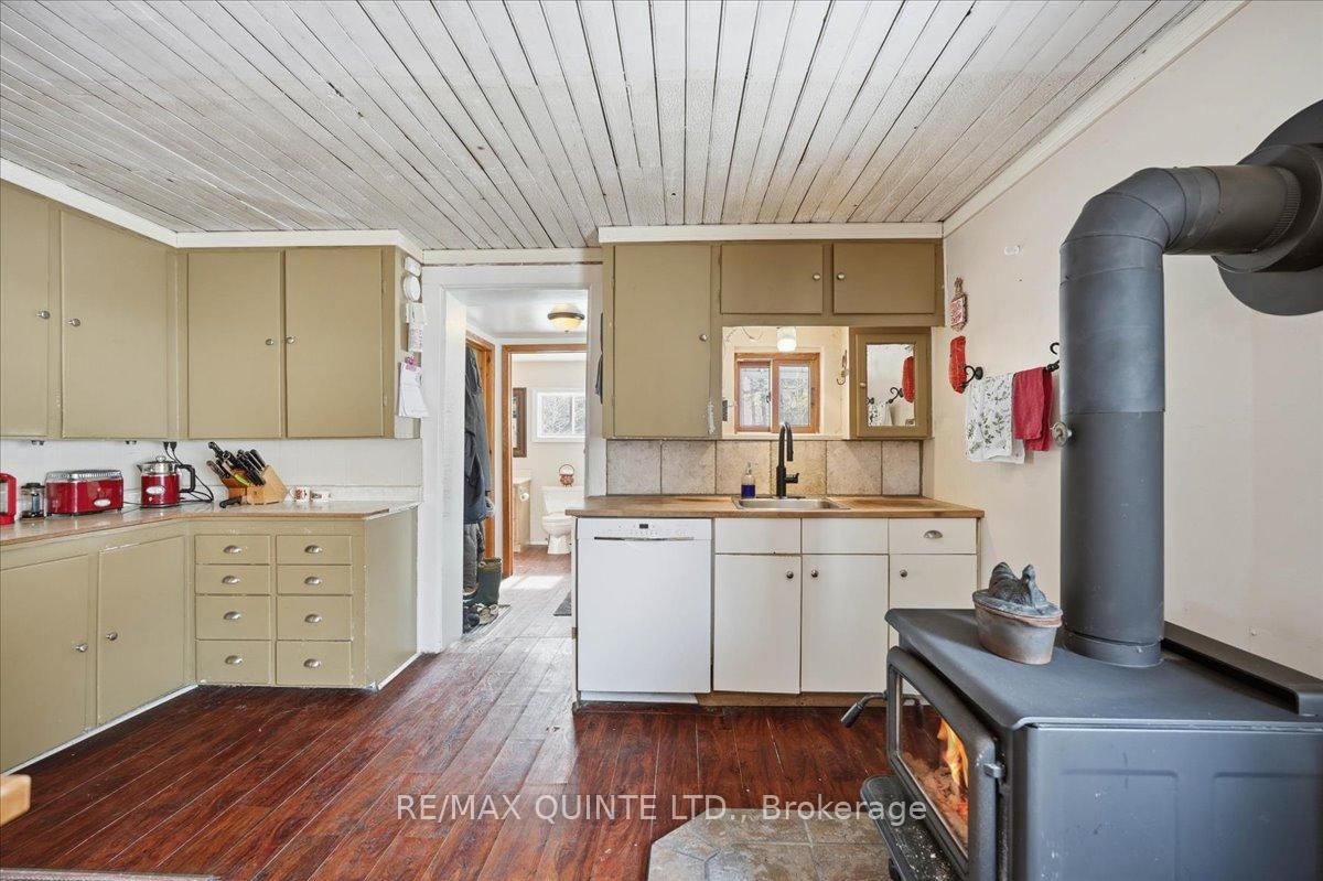 163 Main Street • Prince Edward County, ON photo 13