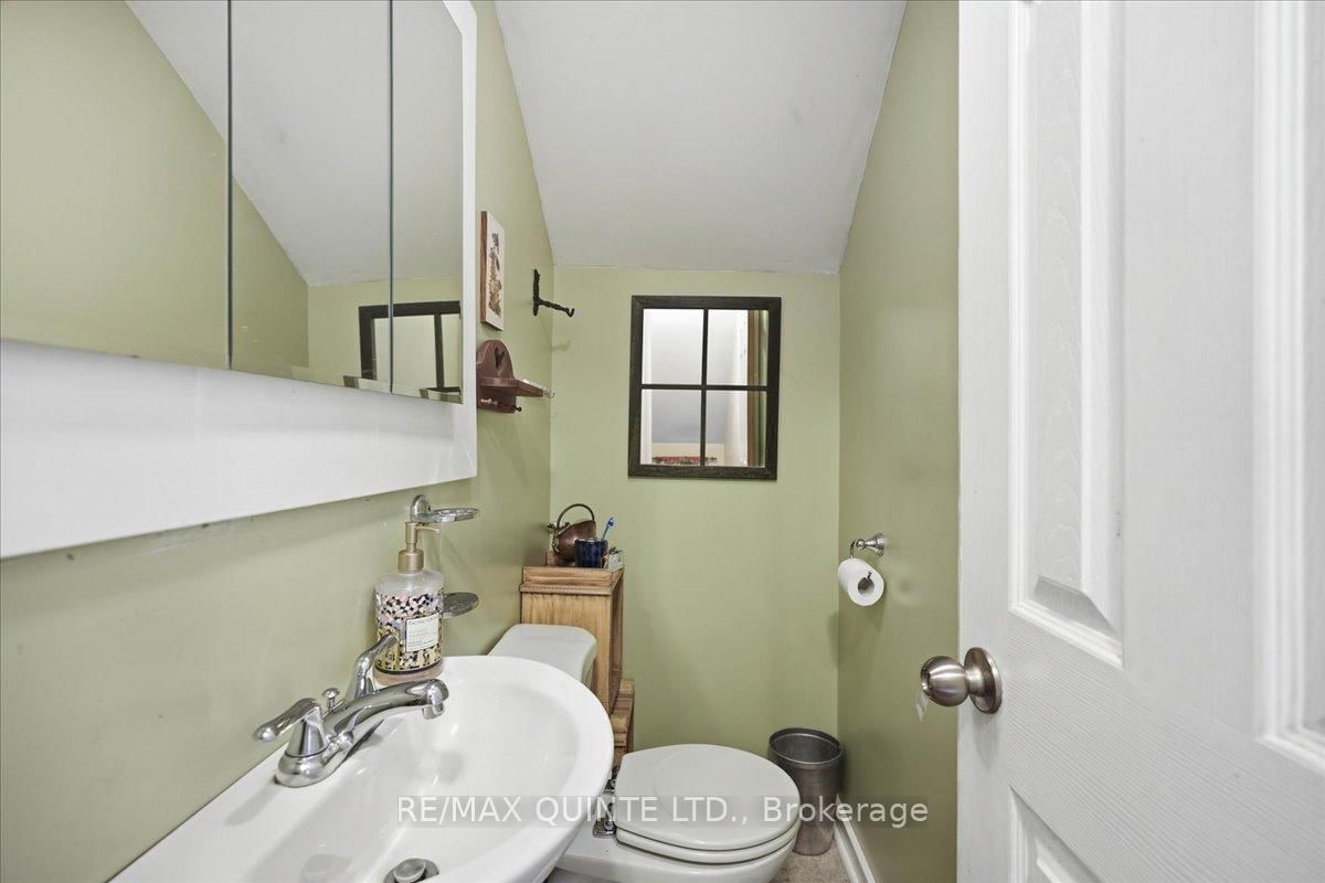 163 Main Street • Prince Edward County, ON photo 29