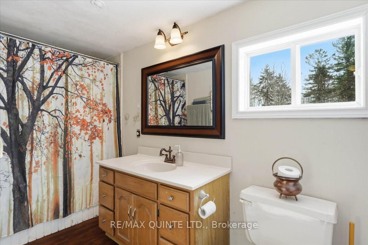163 Main Street • Prince Edward County, ON photo 8