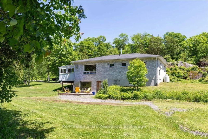 410 Etwell Rd, Huntsville, Ontario