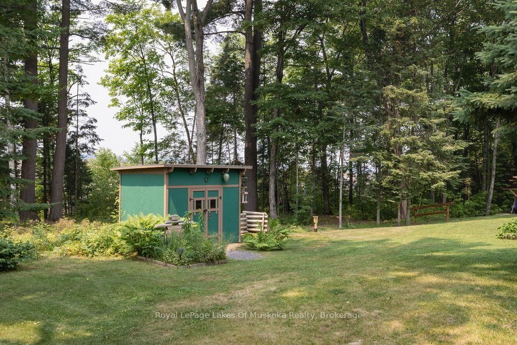 950 Muskoka #3 Road N • Huntsville, ON photo 33