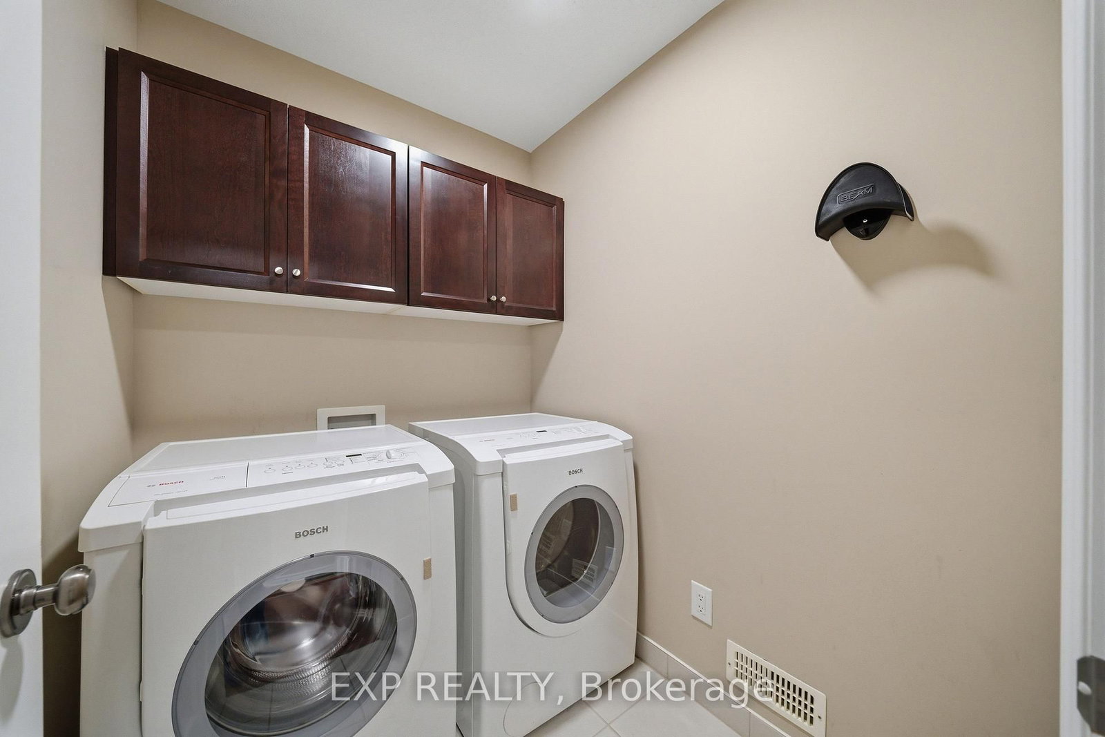 4265 Kelly Farm Drive • Ottawa, ON photo 21