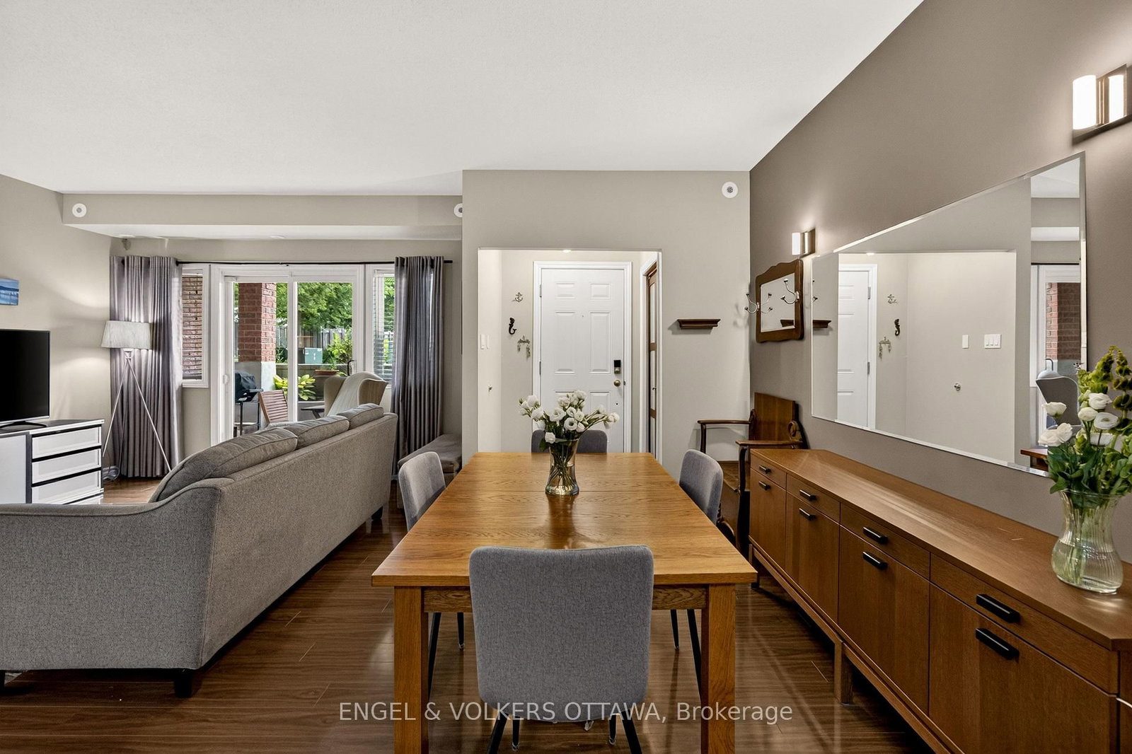 165 Waterbridge Drive • #4 • Ottawa, ON photo 10