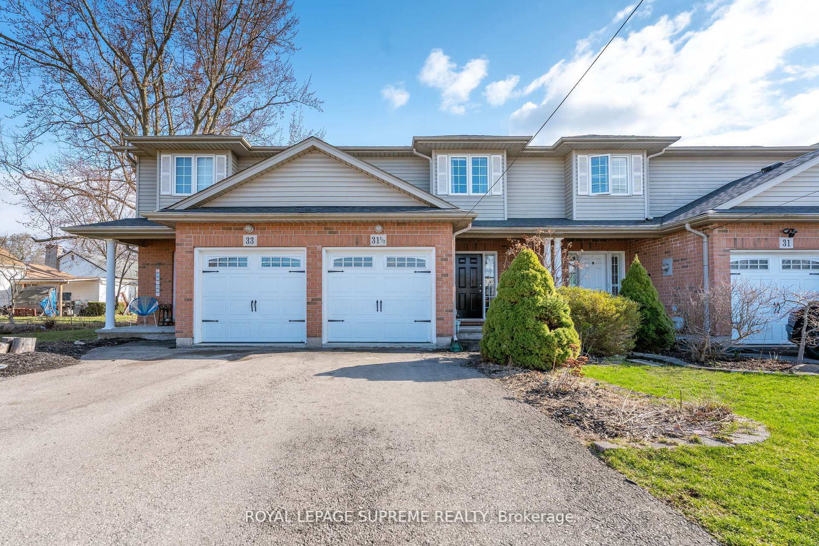 31 1/2 Thorold Road • Welland, ON photo 1