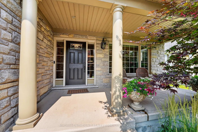 222 Four Mile Creek Road W