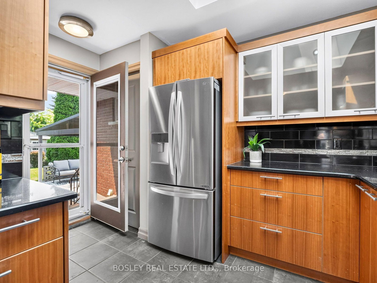 6 Samuel Court • St. Catharines, ON photo 12