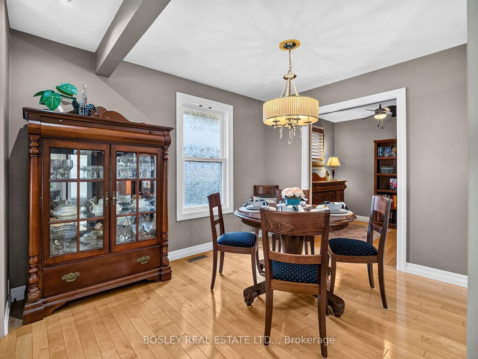 6 Samuel Court • St. Catharines, ON photo 8